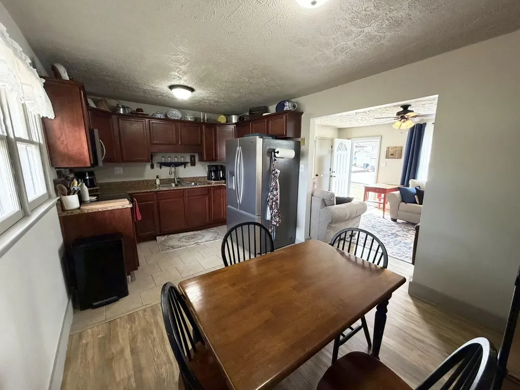 201 Scott Court Irvine KY 40336