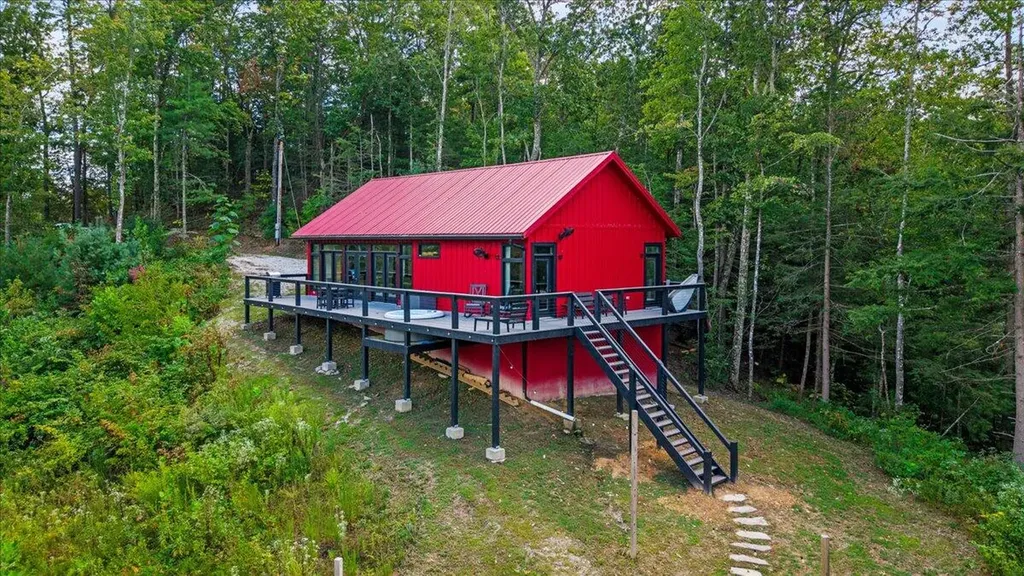 772 Chestnut Log Branch Road Campton KY 41301