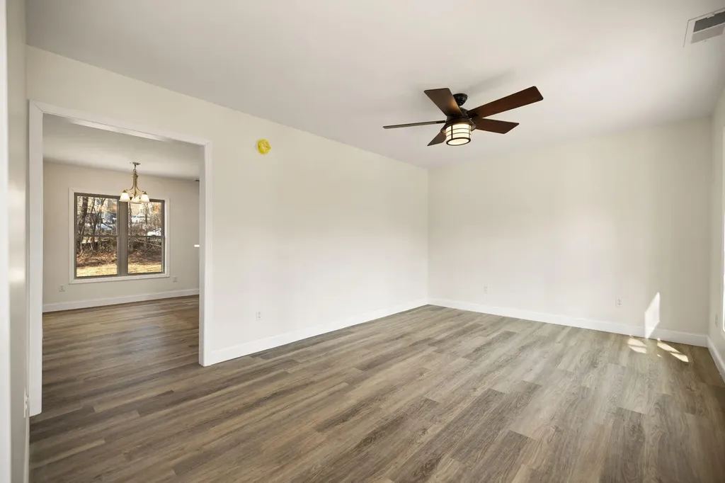 220 Newcomb Avenue Mt Vernon KY 40456