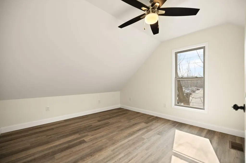 220 Newcomb Avenue Mt Vernon KY 40456