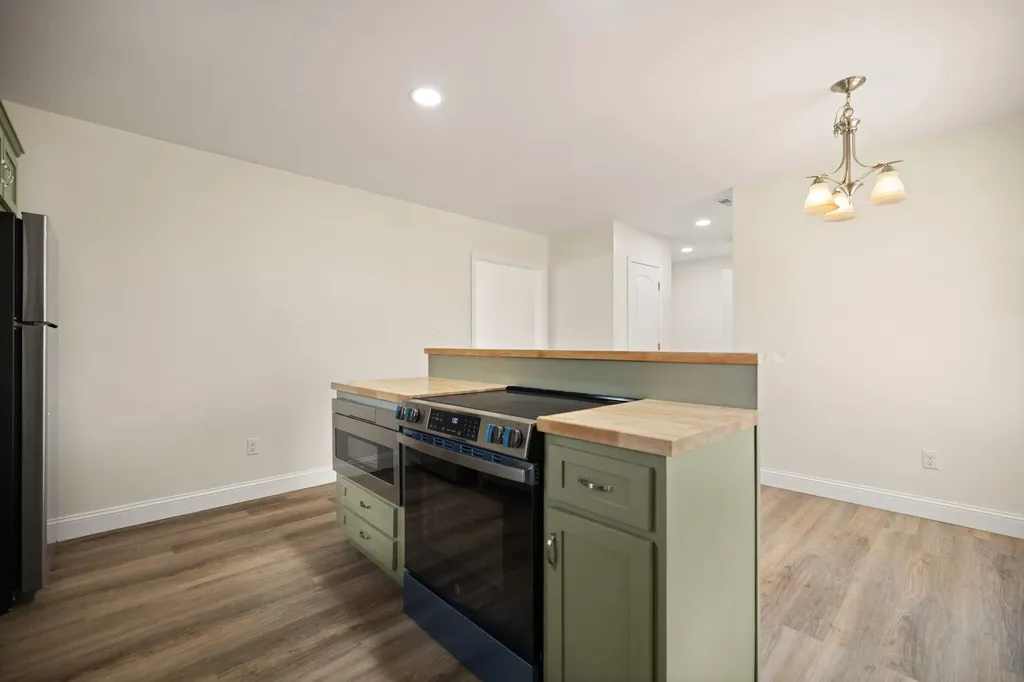 220 Newcomb Avenue Mt Vernon KY 40456