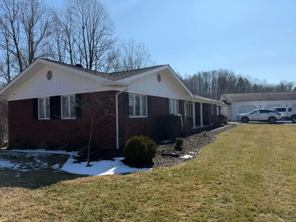 184 Osborne Road Pineville KY 40977