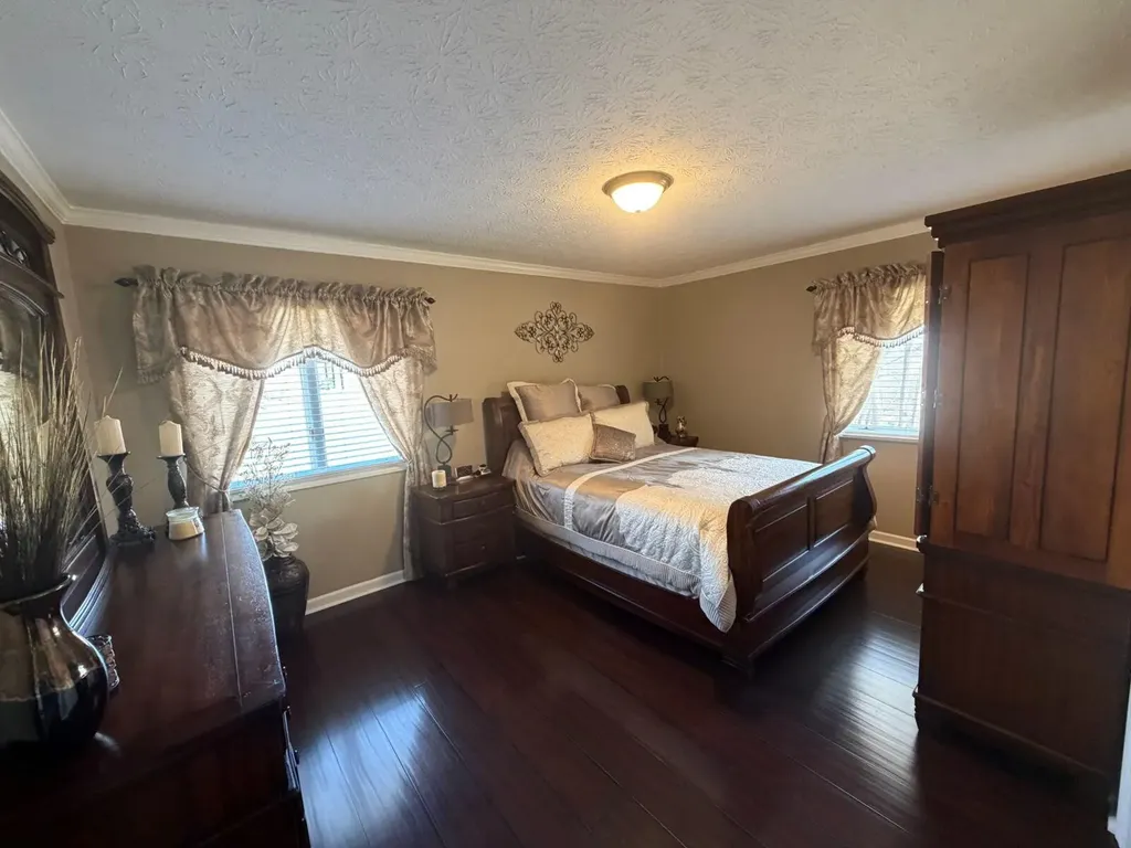 184 Osborne Road Pineville KY 40977