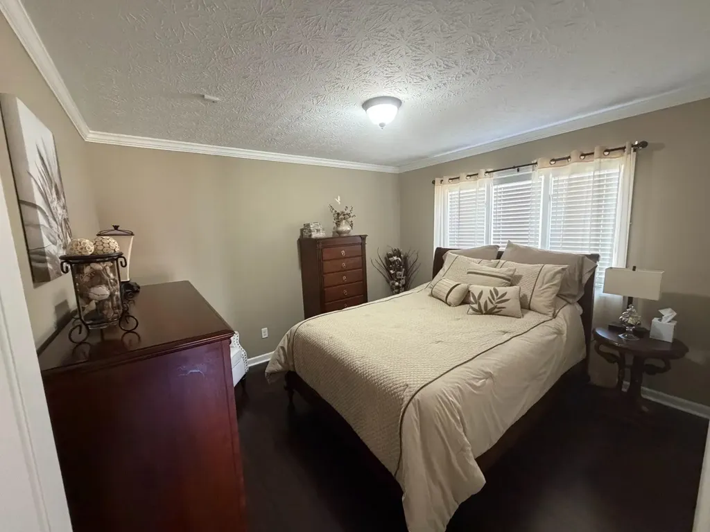 184 Osborne Road Pineville KY 40977