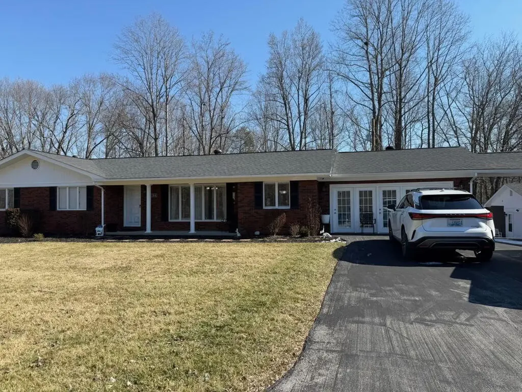 184 Osborne Road Pineville KY 40977