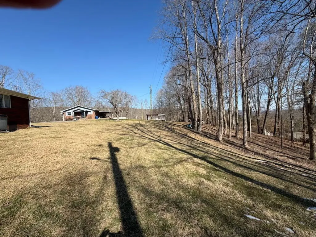 184 Osborne Road Pineville KY 40977