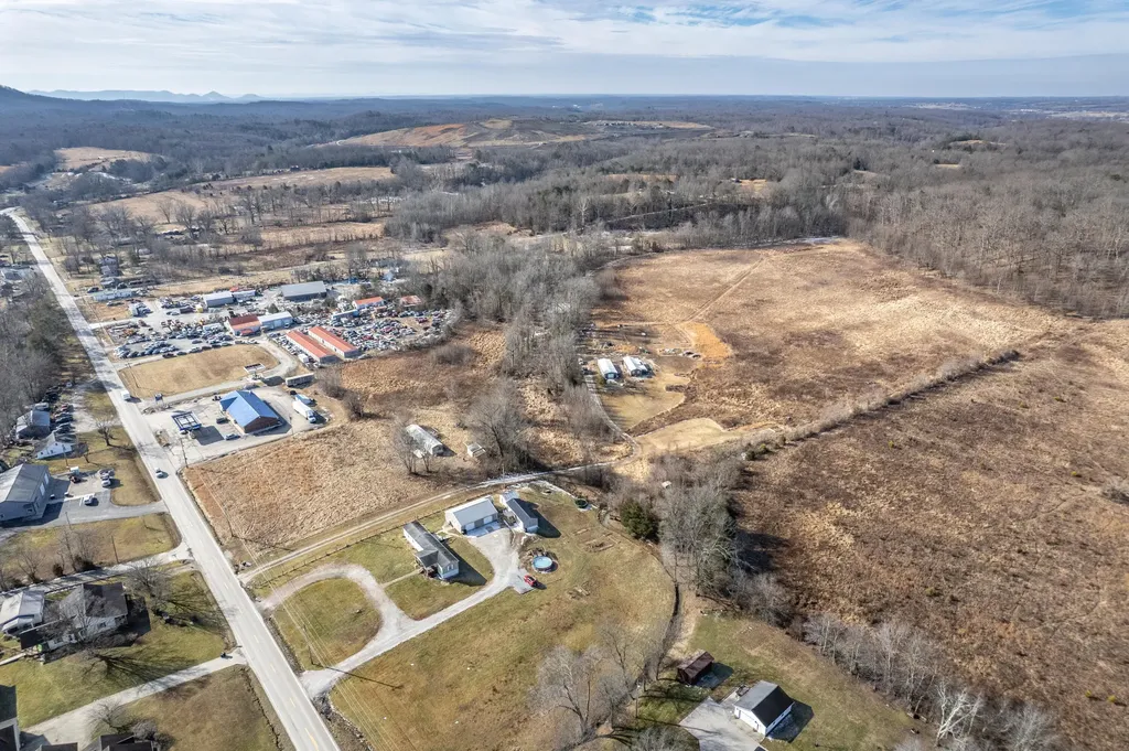 6835 Levee Road Jeffersonville KY 40337