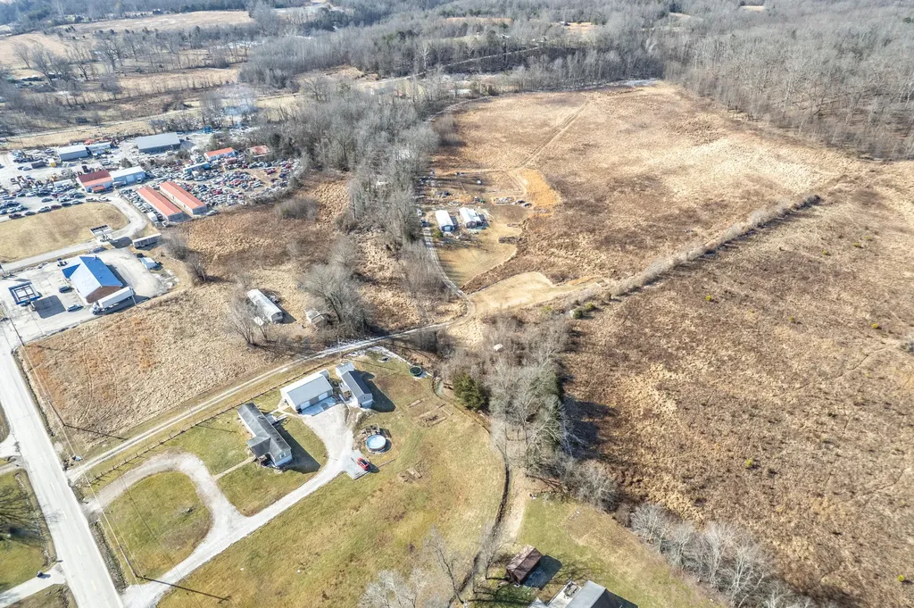 6835 Levee Road Jeffersonville KY 40337