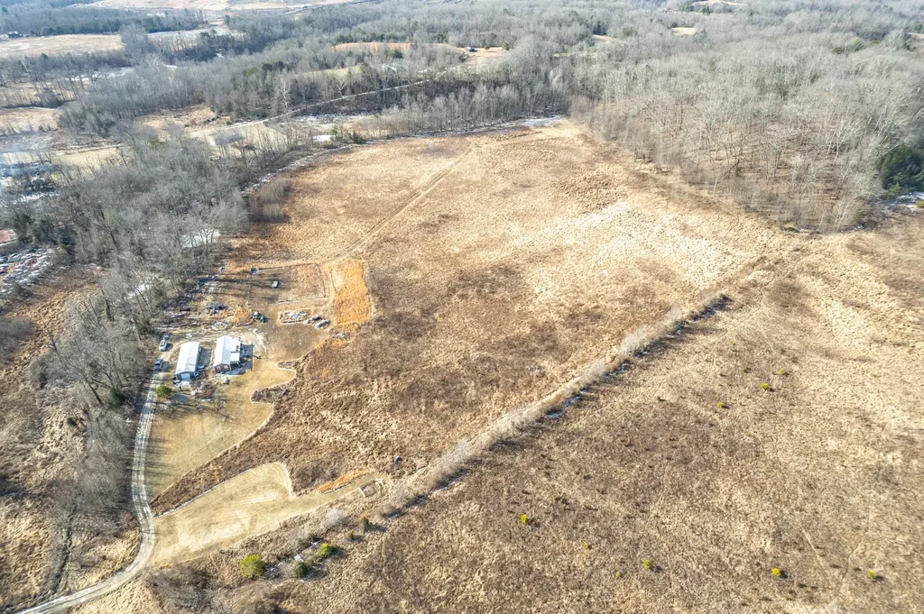 6835 Levee Road Jeffersonville KY 40337