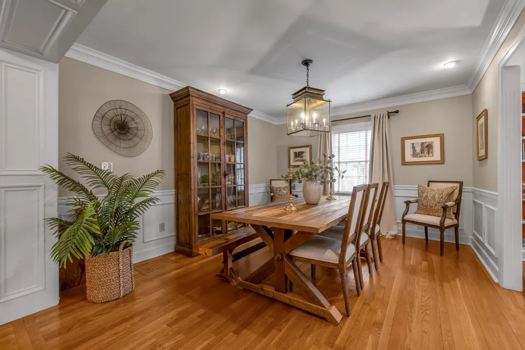 325 Kingsway Drive Lexington KY 40502