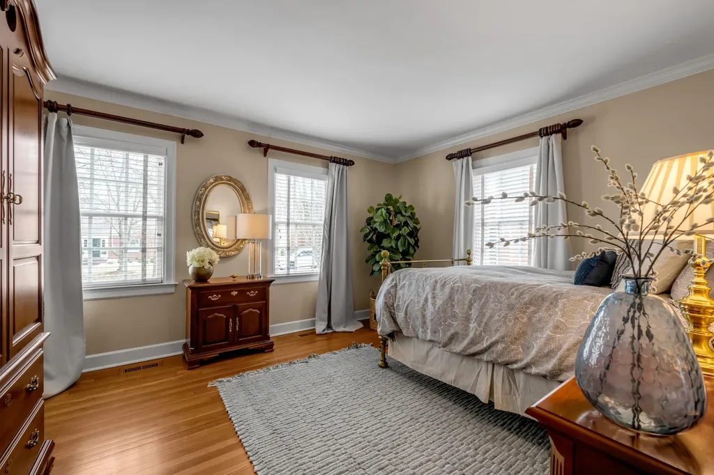 325 Kingsway Drive Lexington KY 40502