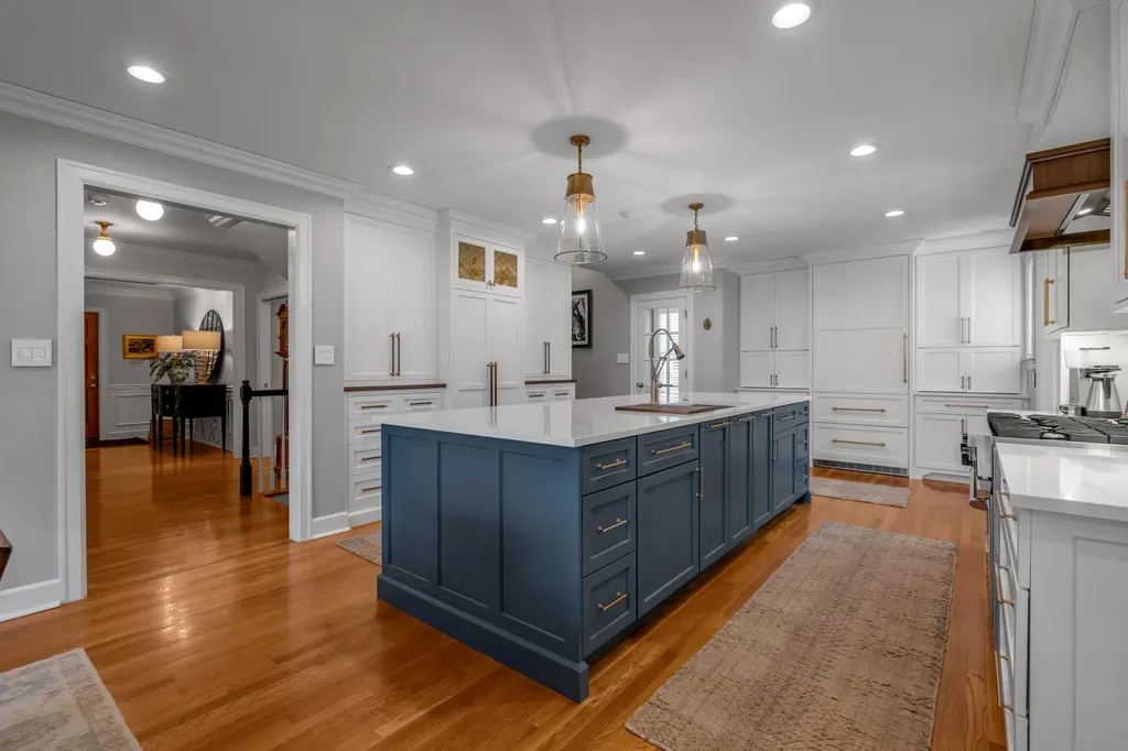 325 Kingsway Drive Lexington KY 40502