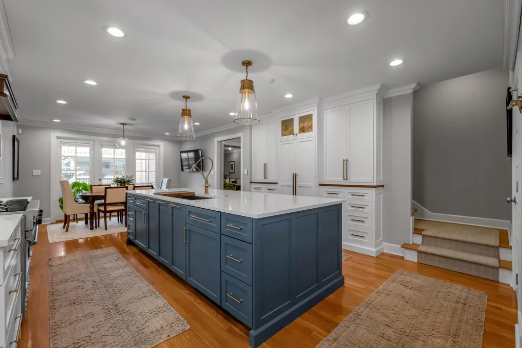 325 Kingsway Drive Lexington KY 40502