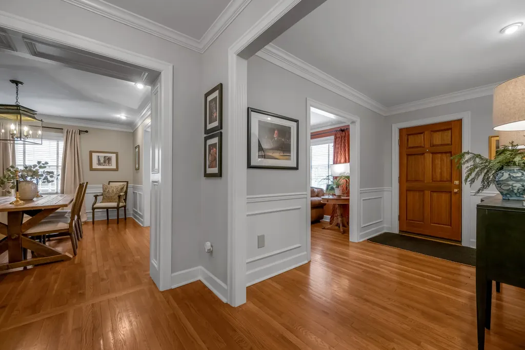 325 Kingsway Drive Lexington KY 40502