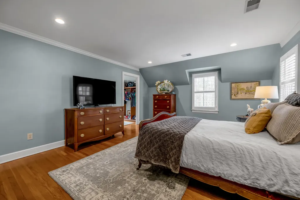 325 Kingsway Drive Lexington KY 40502