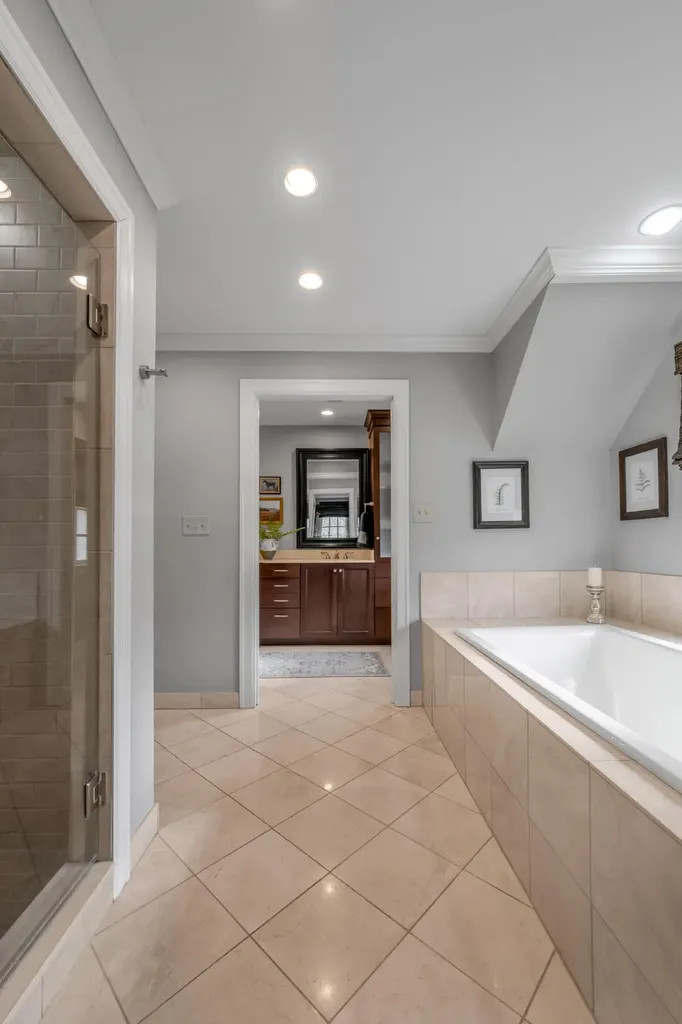 325 Kingsway Drive Lexington KY 40502