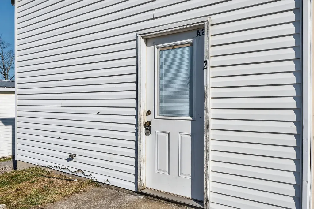 144 Holly Avenue Winchester KY 40391