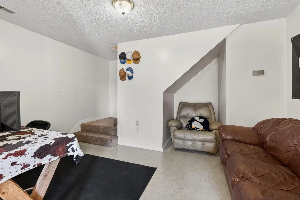 144 Holly Avenue Winchester KY 40391