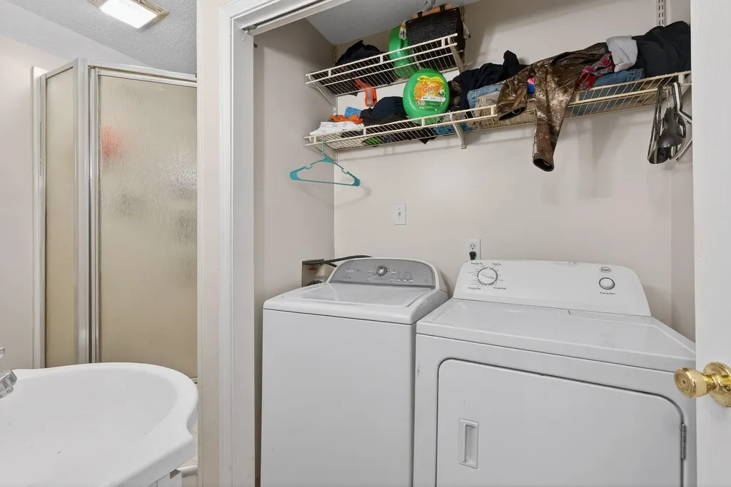 144 Holly Avenue Winchester KY 40391