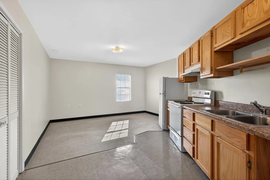 144 Holly Avenue Winchester KY 40391