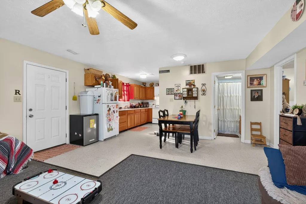 144 Holly Avenue Winchester KY 40391