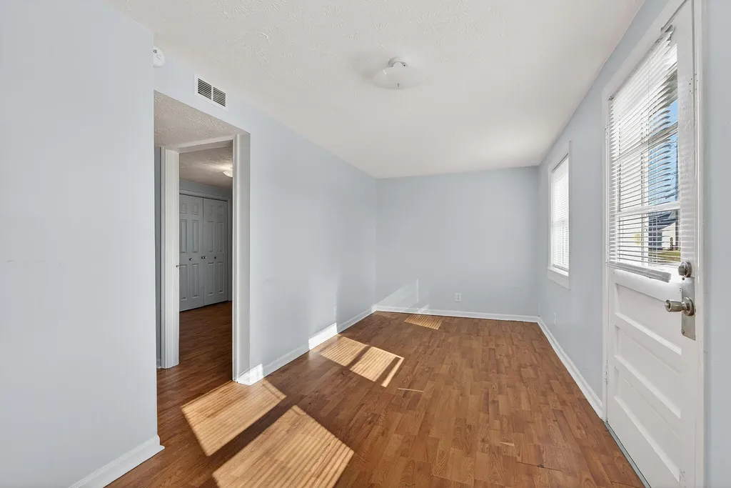 144 Holly Avenue Winchester KY 40391