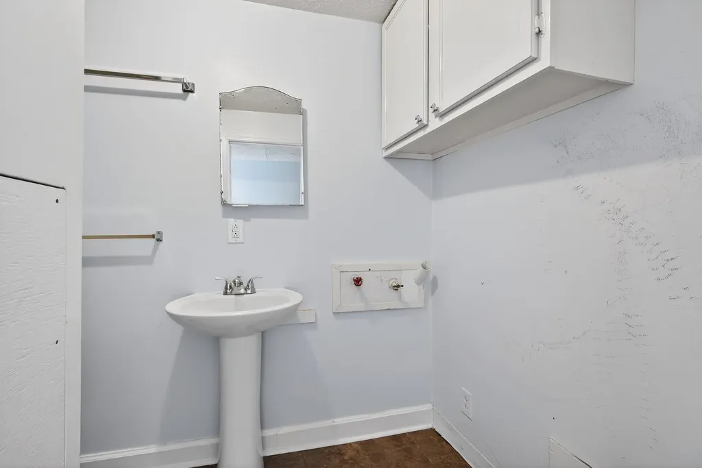 144 Holly Avenue Winchester KY 40391