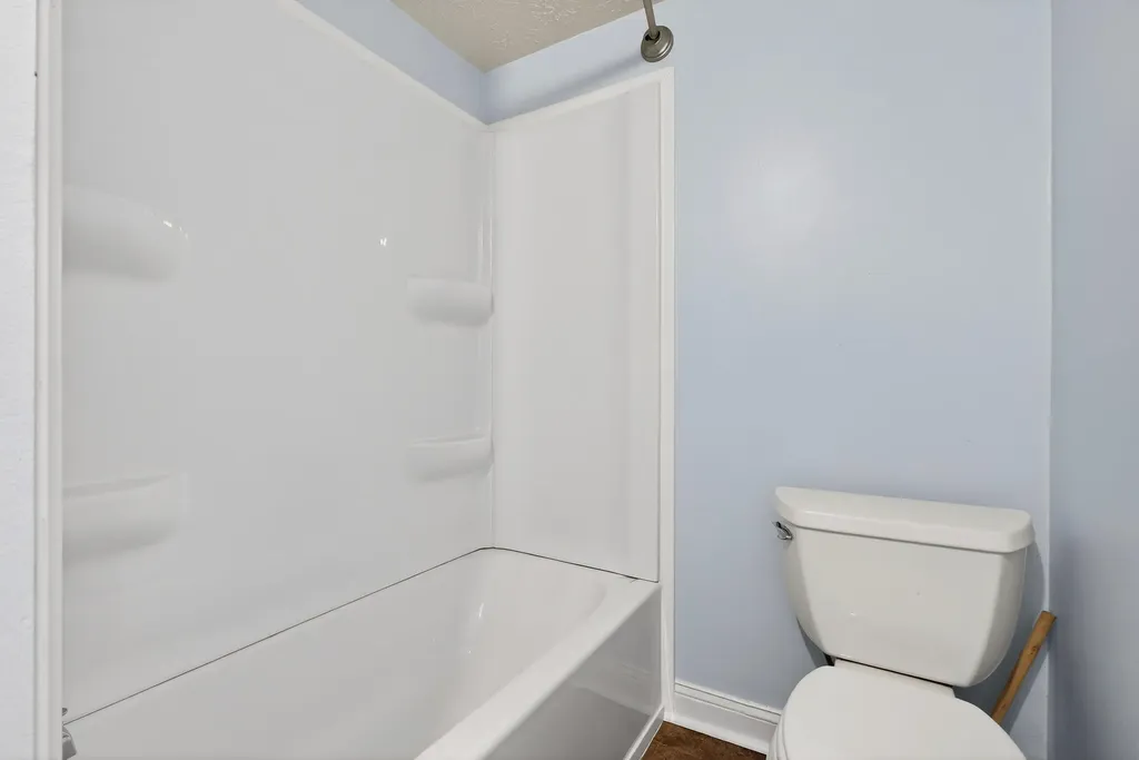 144 Holly Avenue Winchester KY 40391