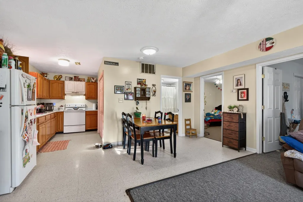 144 Holly Avenue Winchester KY 40391