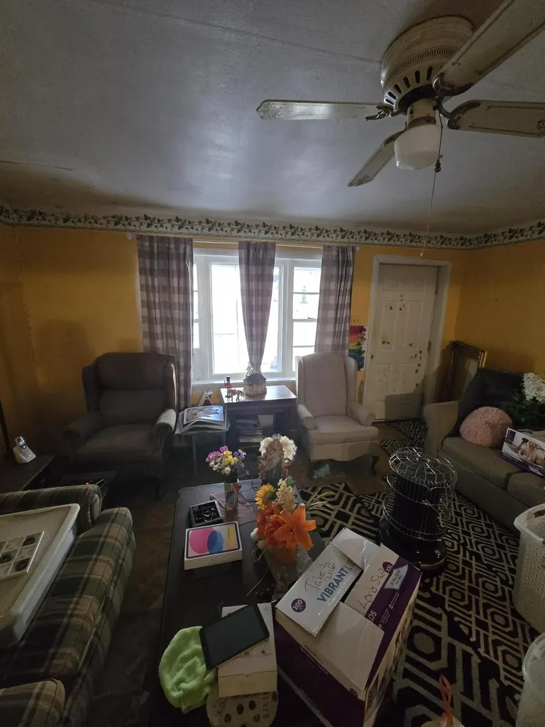 60 Dorothy Lane Hyden KY 41749