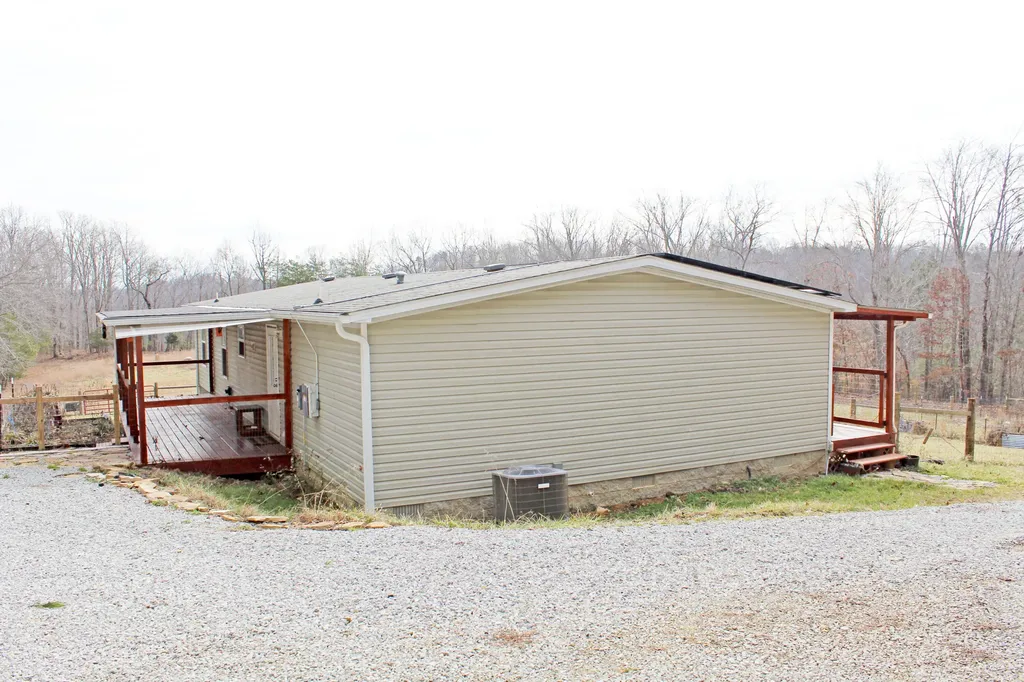 1036 Jesse Sears Road Somerset KY 42501