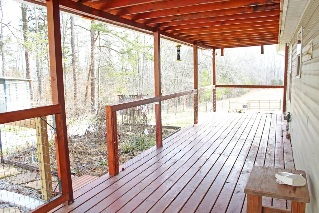 1036 Jesse Sears Road Somerset KY 42501