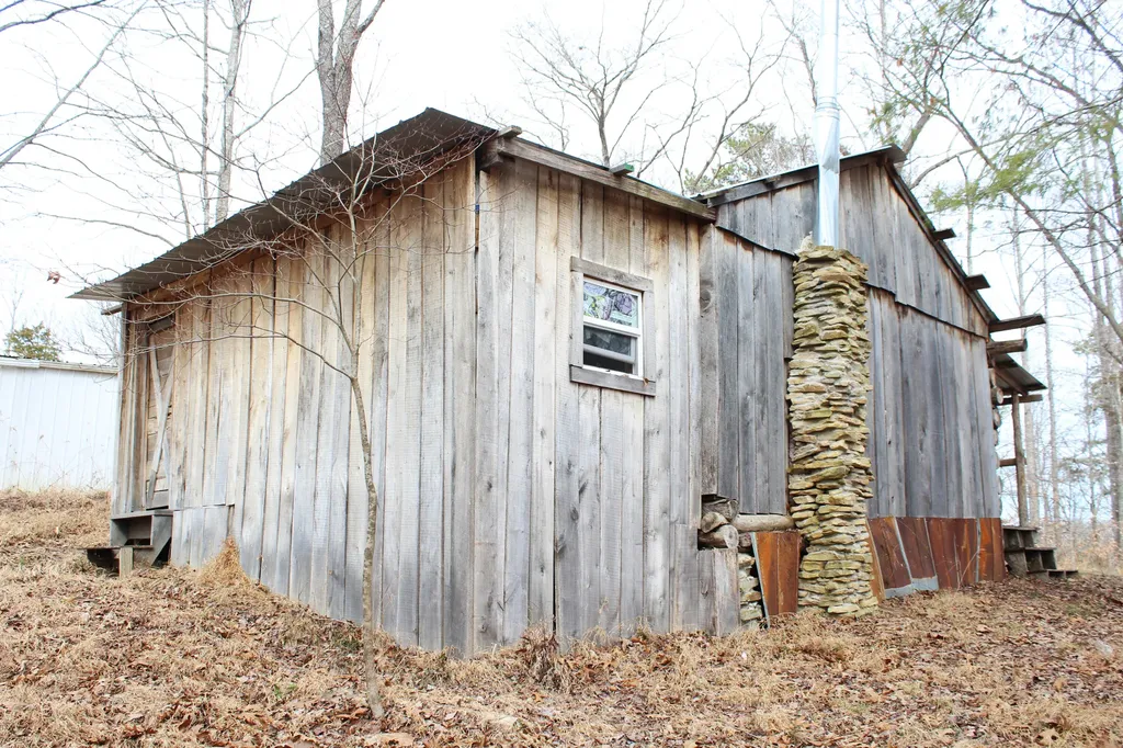 1036 Jesse Sears Road Somerset KY 42501