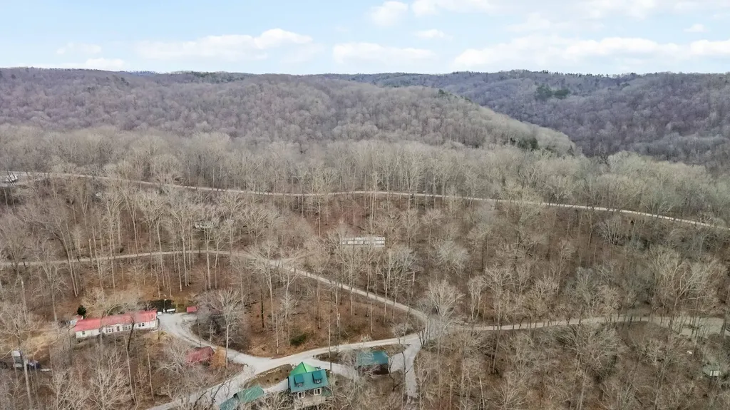 44 John Drive Burnside KY 42519