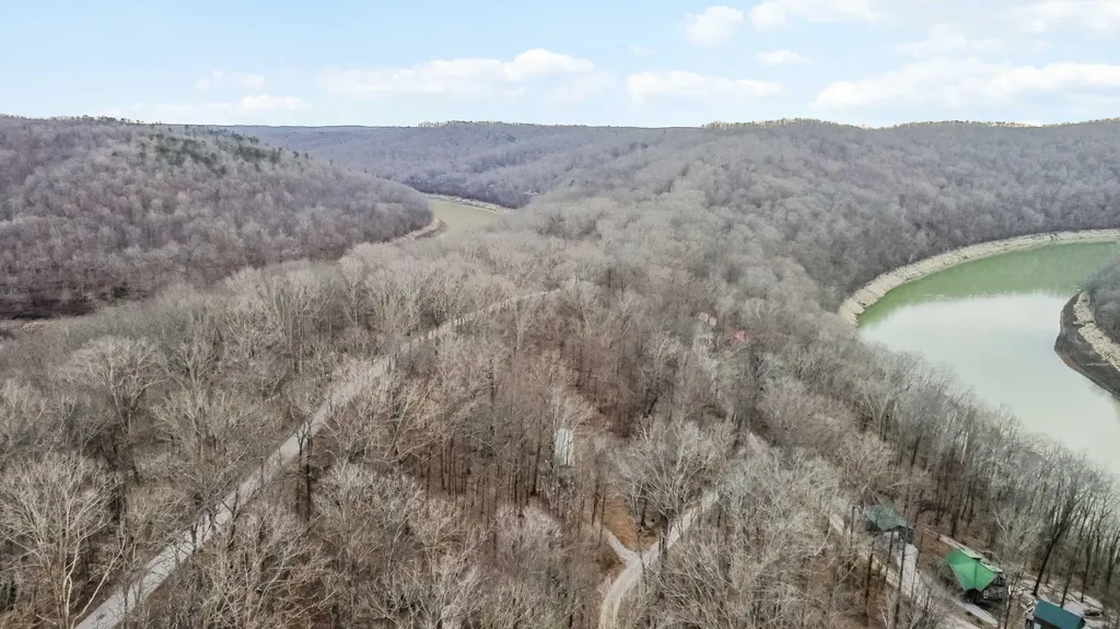44 John Drive Burnside KY 42519