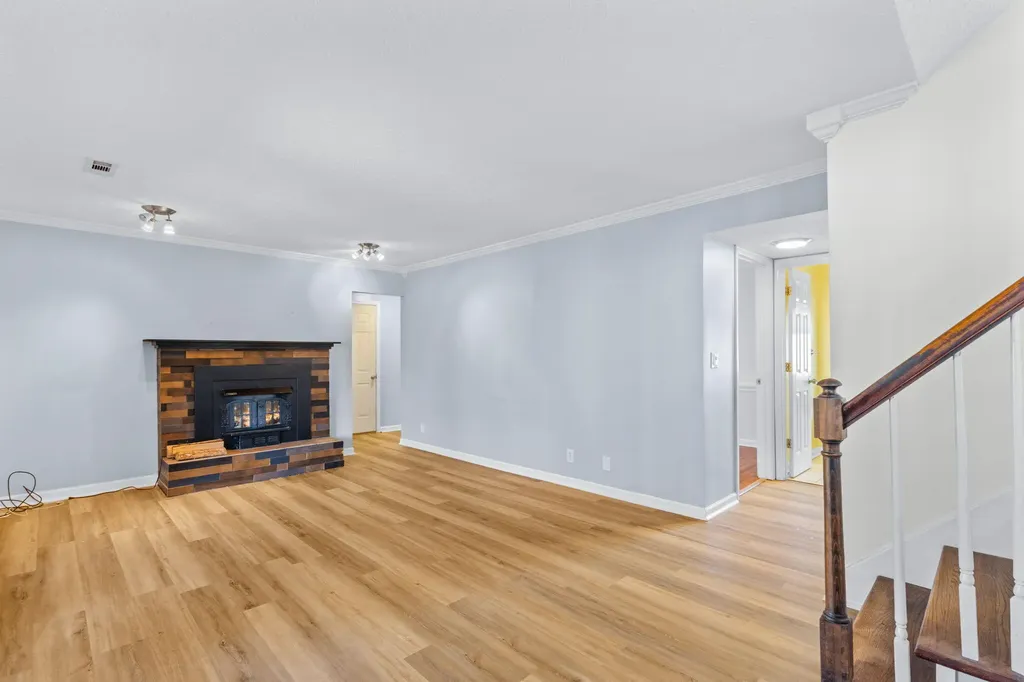 8010 Northern Spy Drive Louisville KY 40228
