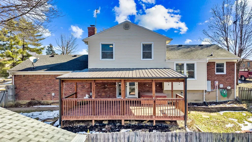 8010 Northern Spy Drive Louisville KY 40228