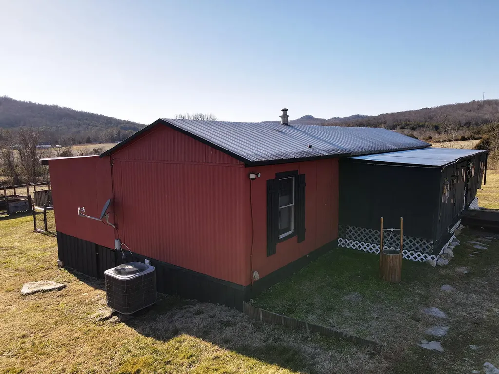 814 Parmleysville Road Monticello KY 42633