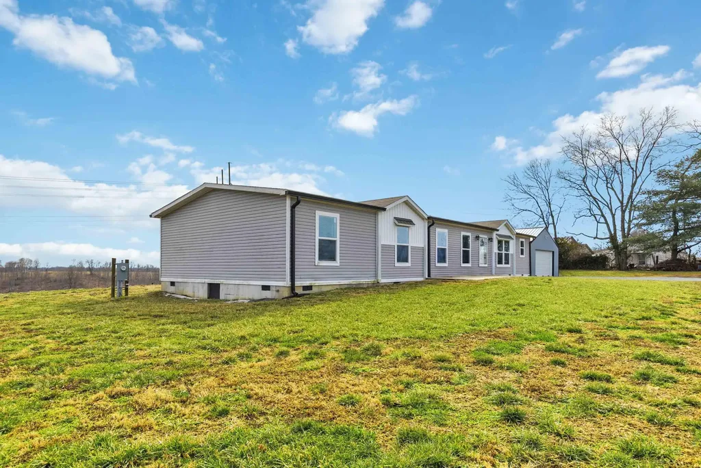 583 Newby Road Richmond KY 40475