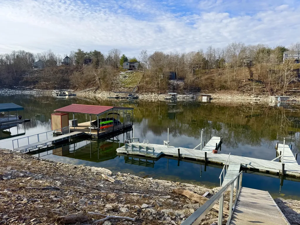 304 Persimmon Way Harrodsburg KY 40330