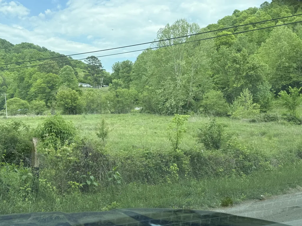 9999 Cr-1512 Woollum KY 40906