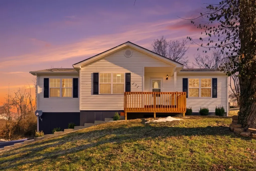 171 Rolling Acres Drive Frankfort KY 40601
