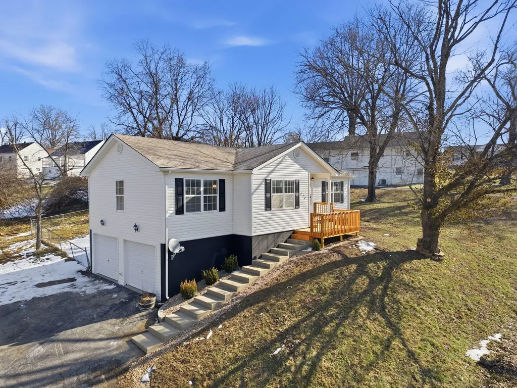 171 Rolling Acres Drive Frankfort KY 40601
