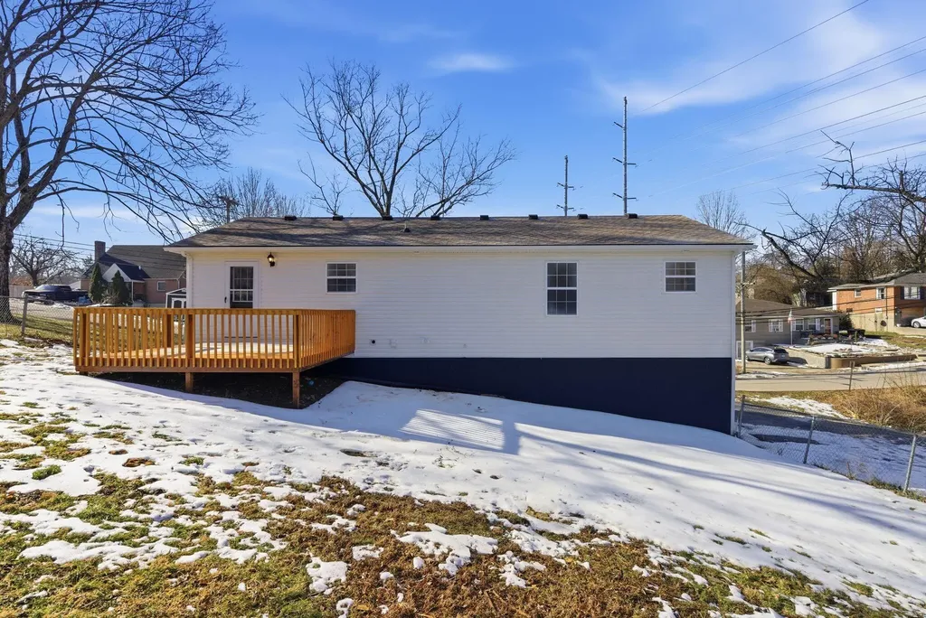 171 Rolling Acres Drive Frankfort KY 40601