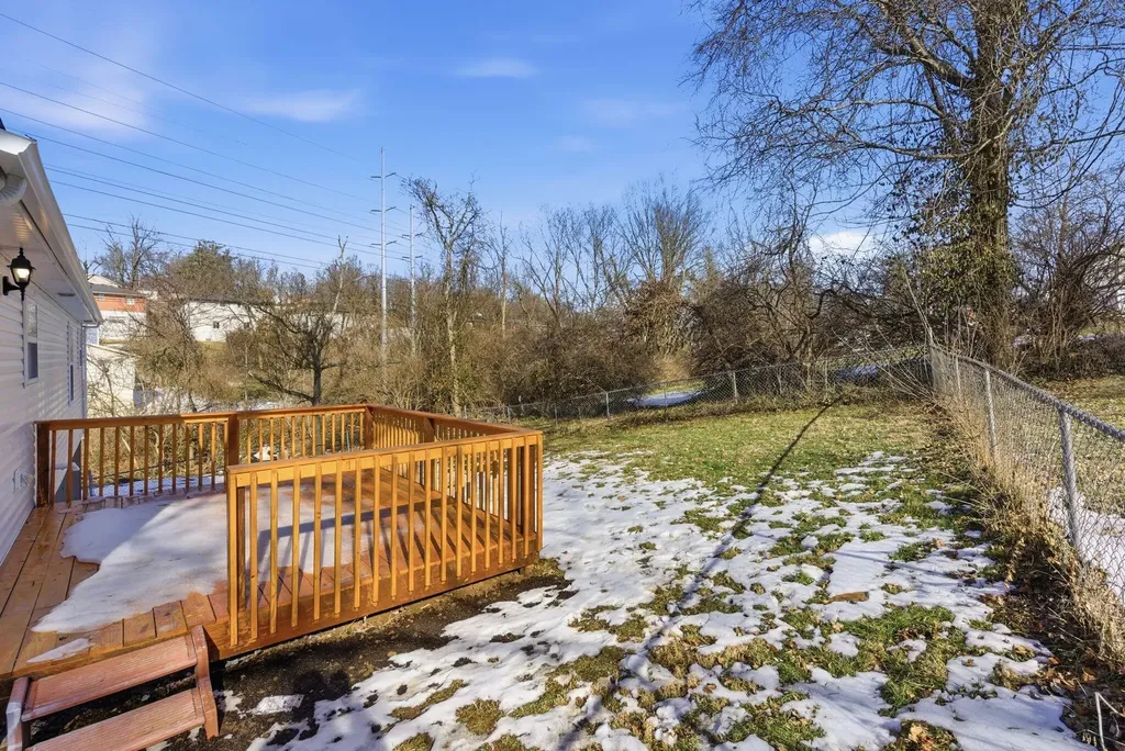 171 Rolling Acres Drive Frankfort KY 40601