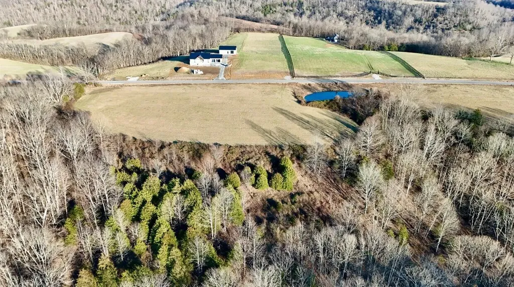 5469 Sugar Creek Road Lancaster KY 40444