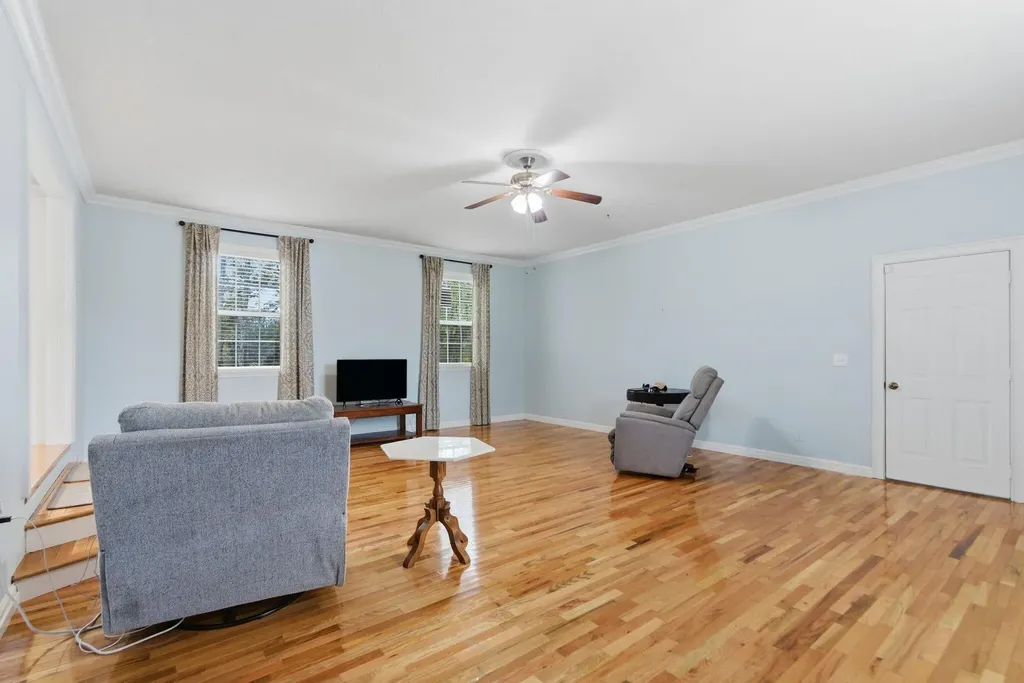 1790 Fogg Pike Mt Sterling KY 40353