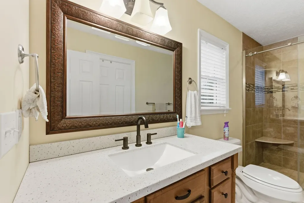 1790 Fogg Pike Mt Sterling KY 40353