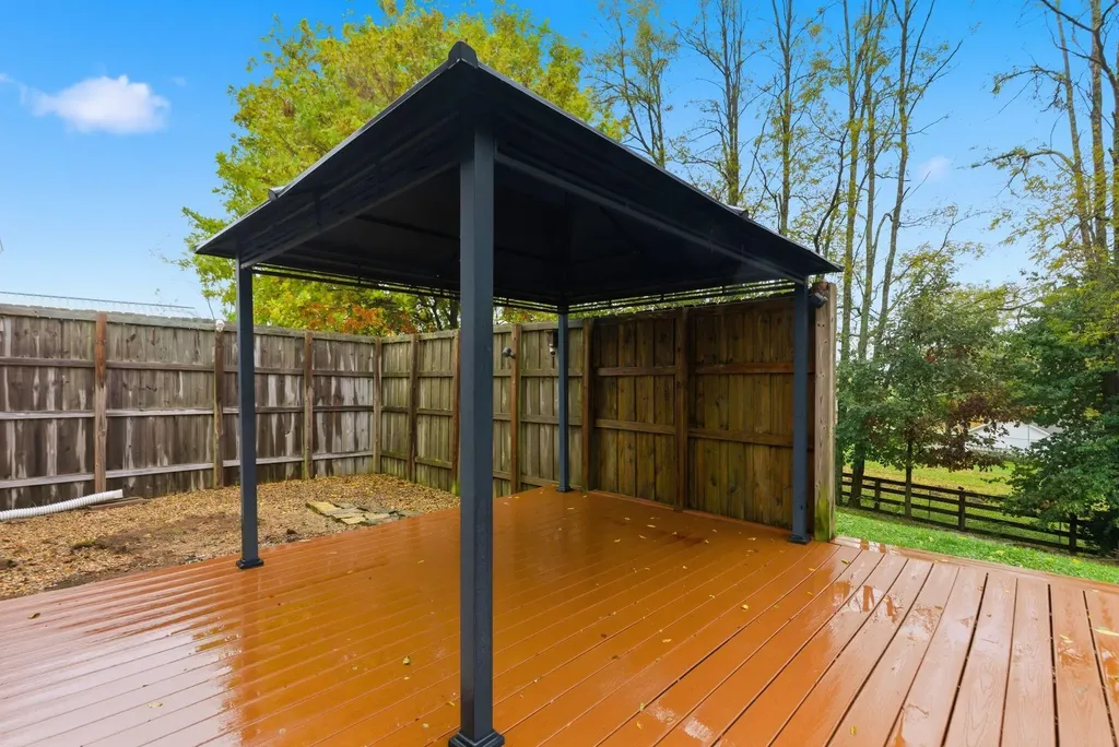 1790 Fogg Pike Mt Sterling KY 40353