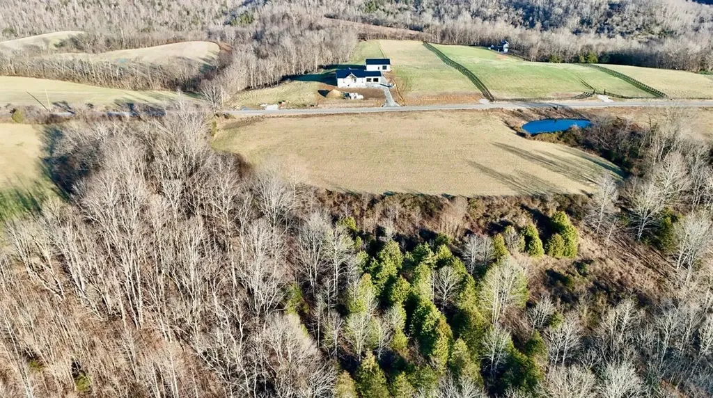 5535 Sugar Creek Road Lancaster KY 40444